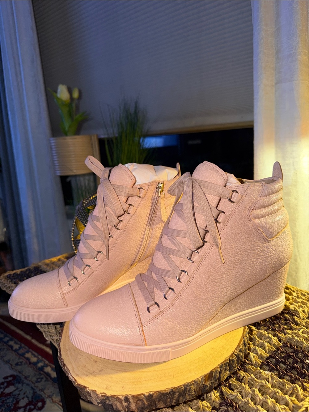 Linea Paolo Fenton Wedge Sneakers 9.5M Blush Pink Tumbled Leather High Top